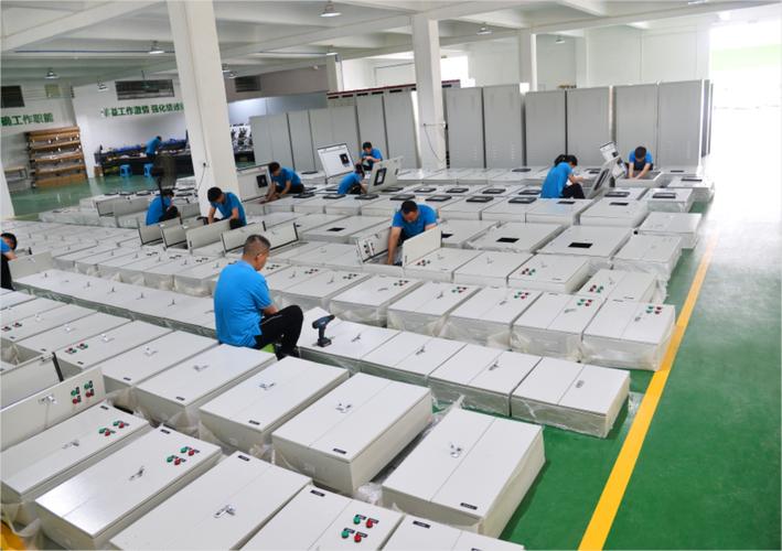 黄耀杰,公司经营范围包括:电气设备批发;电气机械设备销售